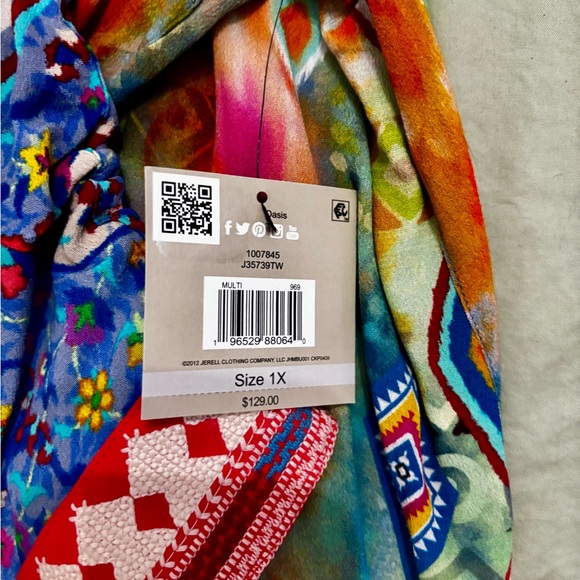 John Mark Multicolor Geometric Blouse - Picture 5 of 11